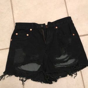 High wasted black shorts